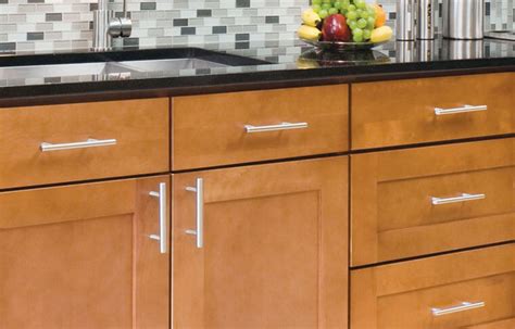 oak cabinets with stainless steel handles|traditional oak cabinet with knobs.